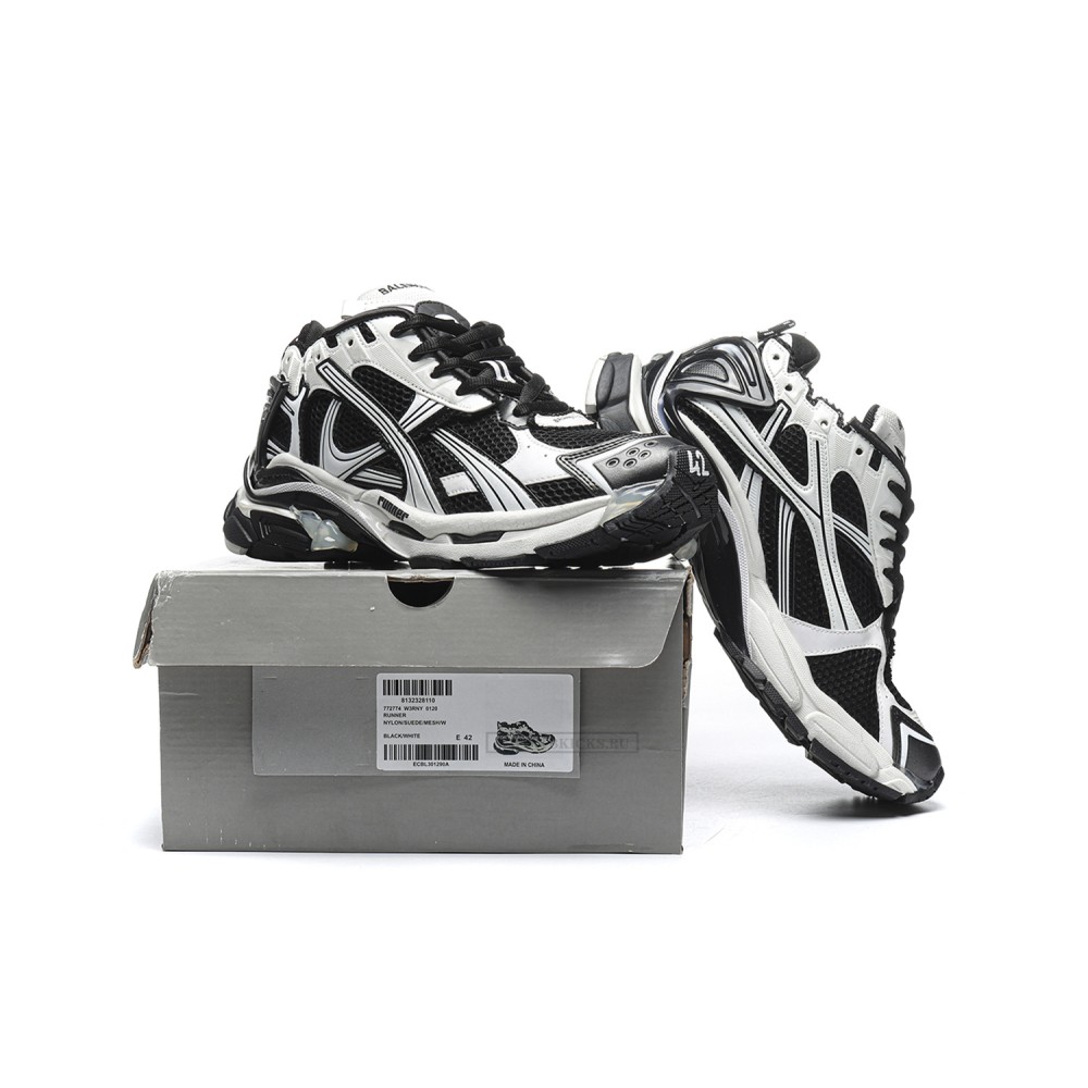 TBkicks Ba1enci*ga Runner White Black White
