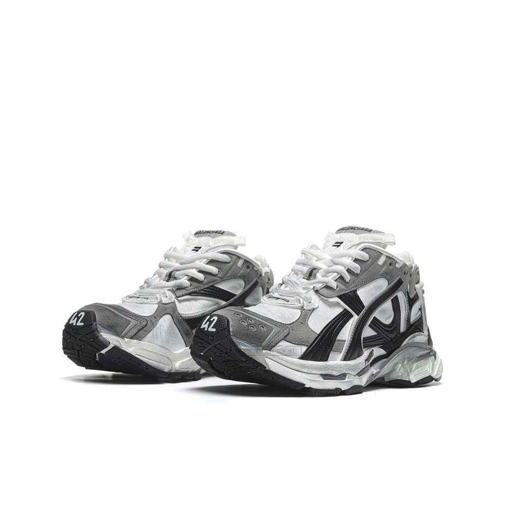 TBkicks Ba1enci*ga Runner Grey White Black