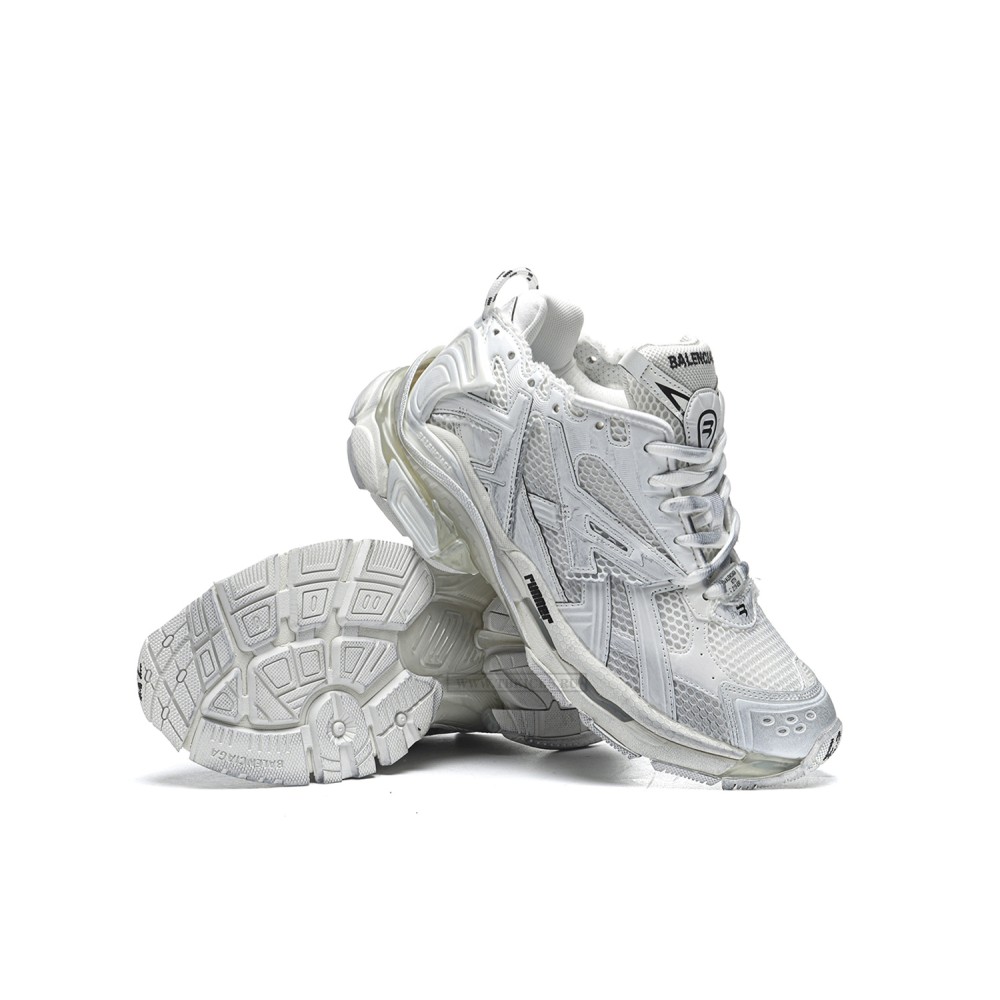 TBkicks Ba1enci*ga Runner Triple White