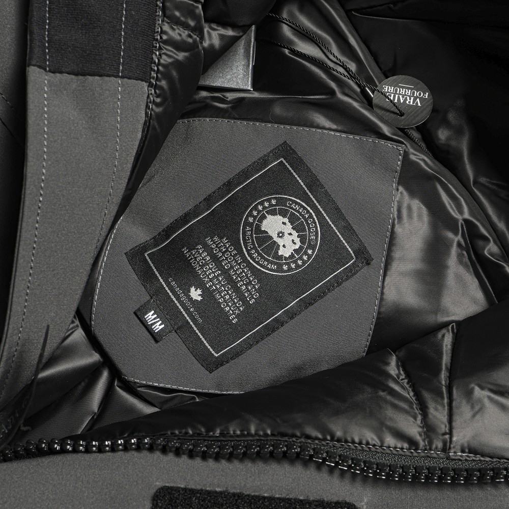 TBkicks Canada Gocse  Dark gray   Chilliwack Bomber