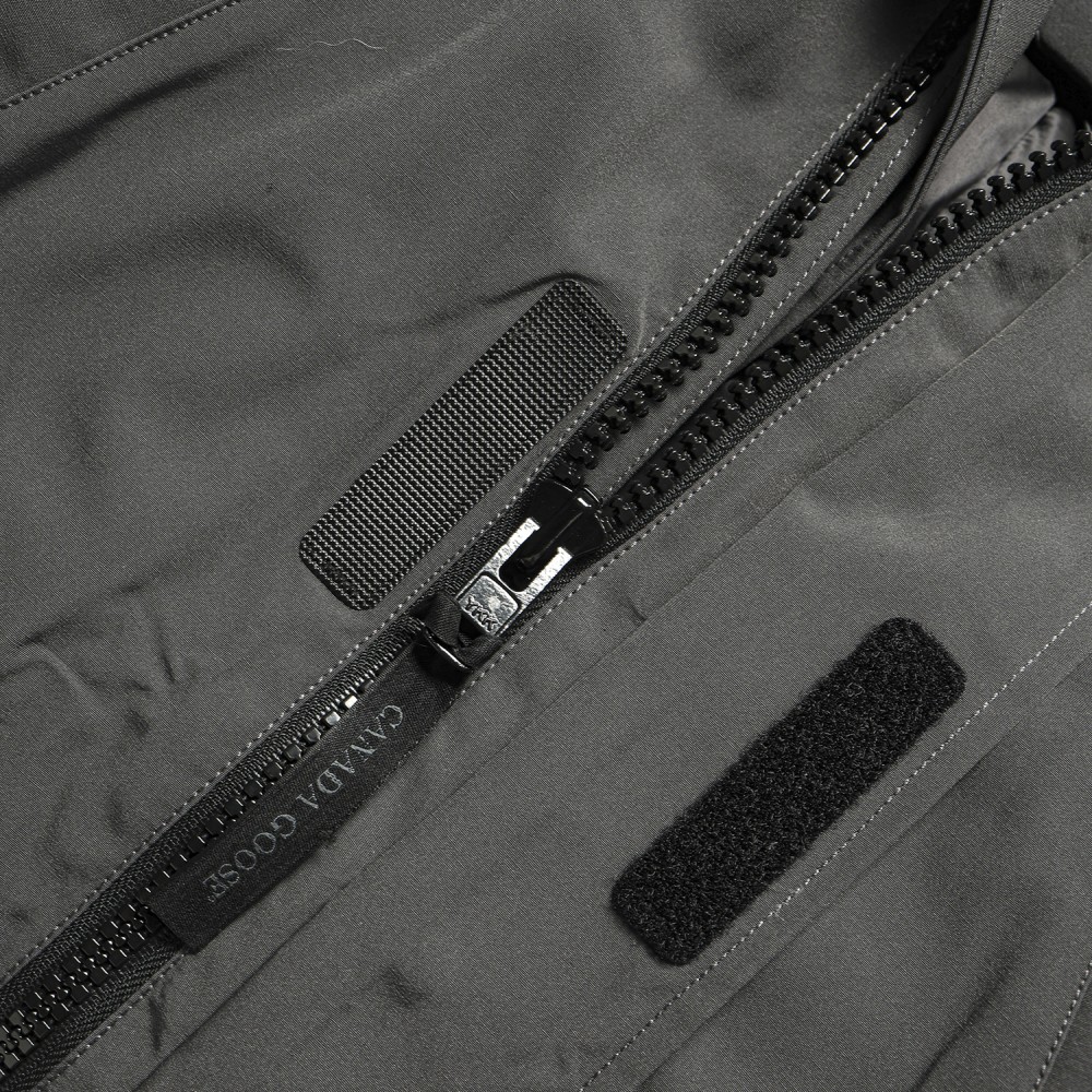 TBkicks Canada Gocse  Dark gray   Chilliwack Bomber