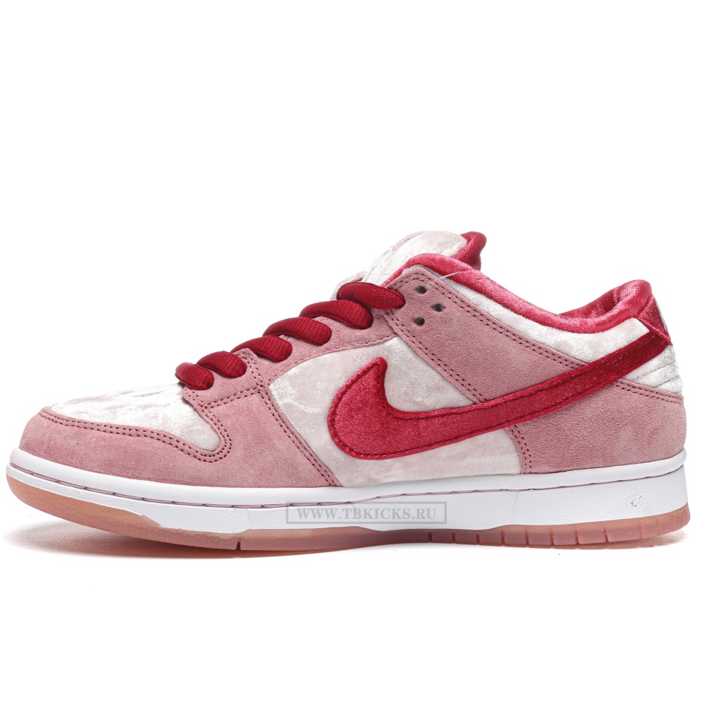 TBkicks Nike SB Dunk Low StrangeLove Skateboards