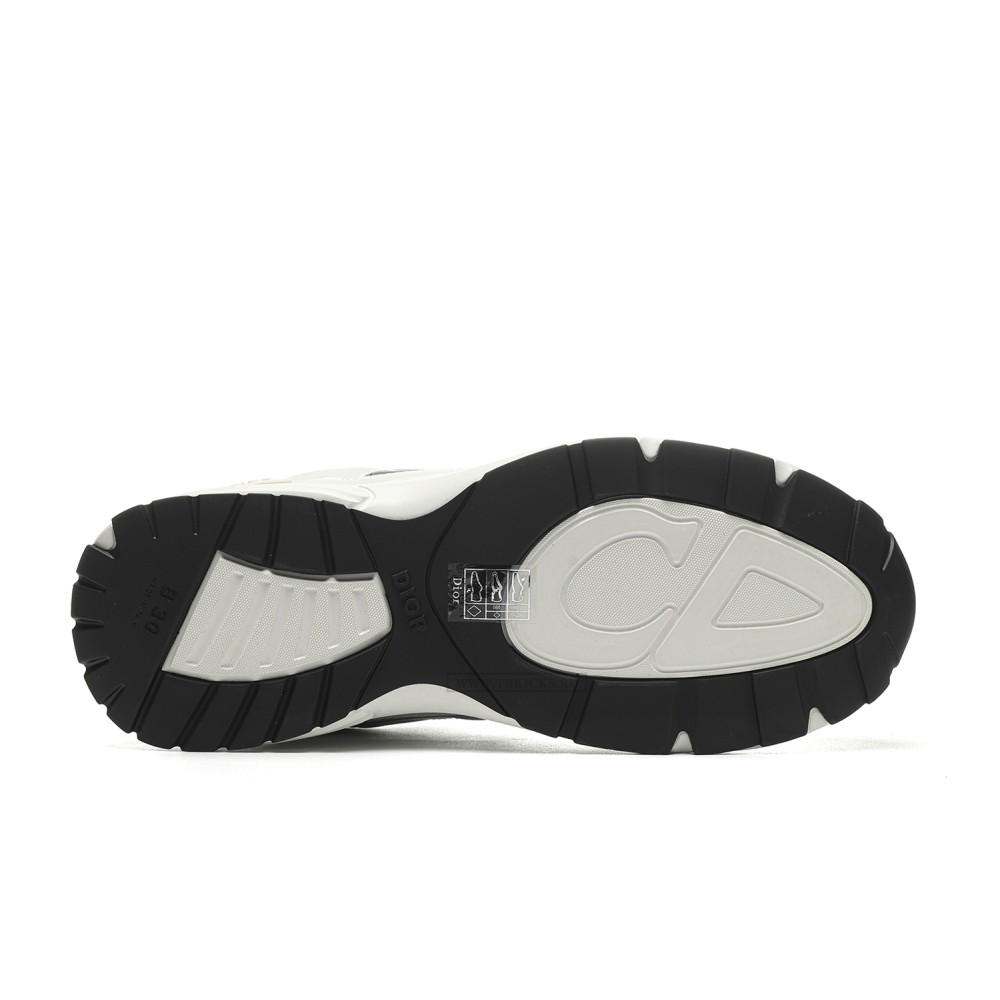 TBkicks D10R B30 White