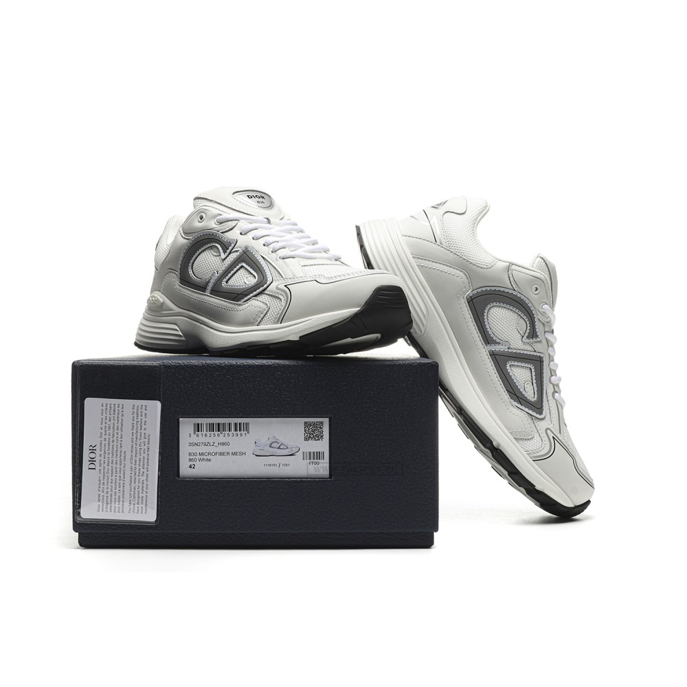 TBkicks D10R B30 White