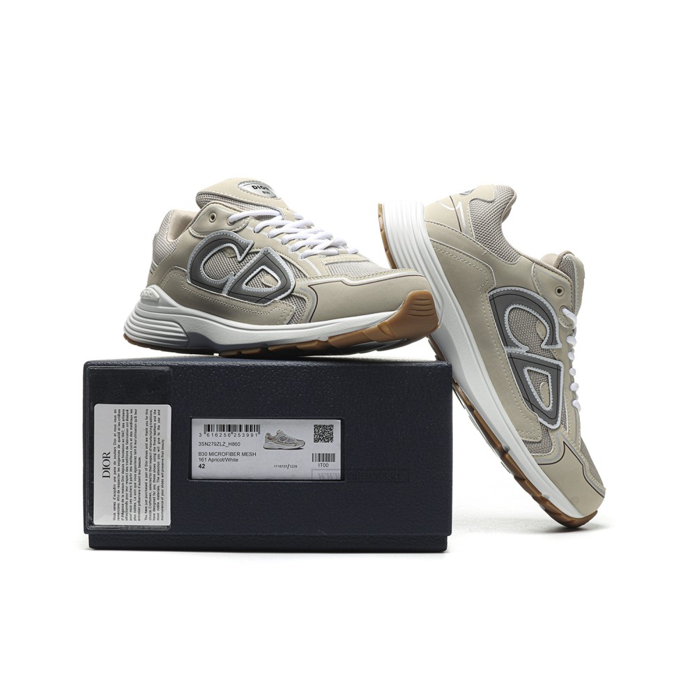 TBkicks D10R B30 Cream
