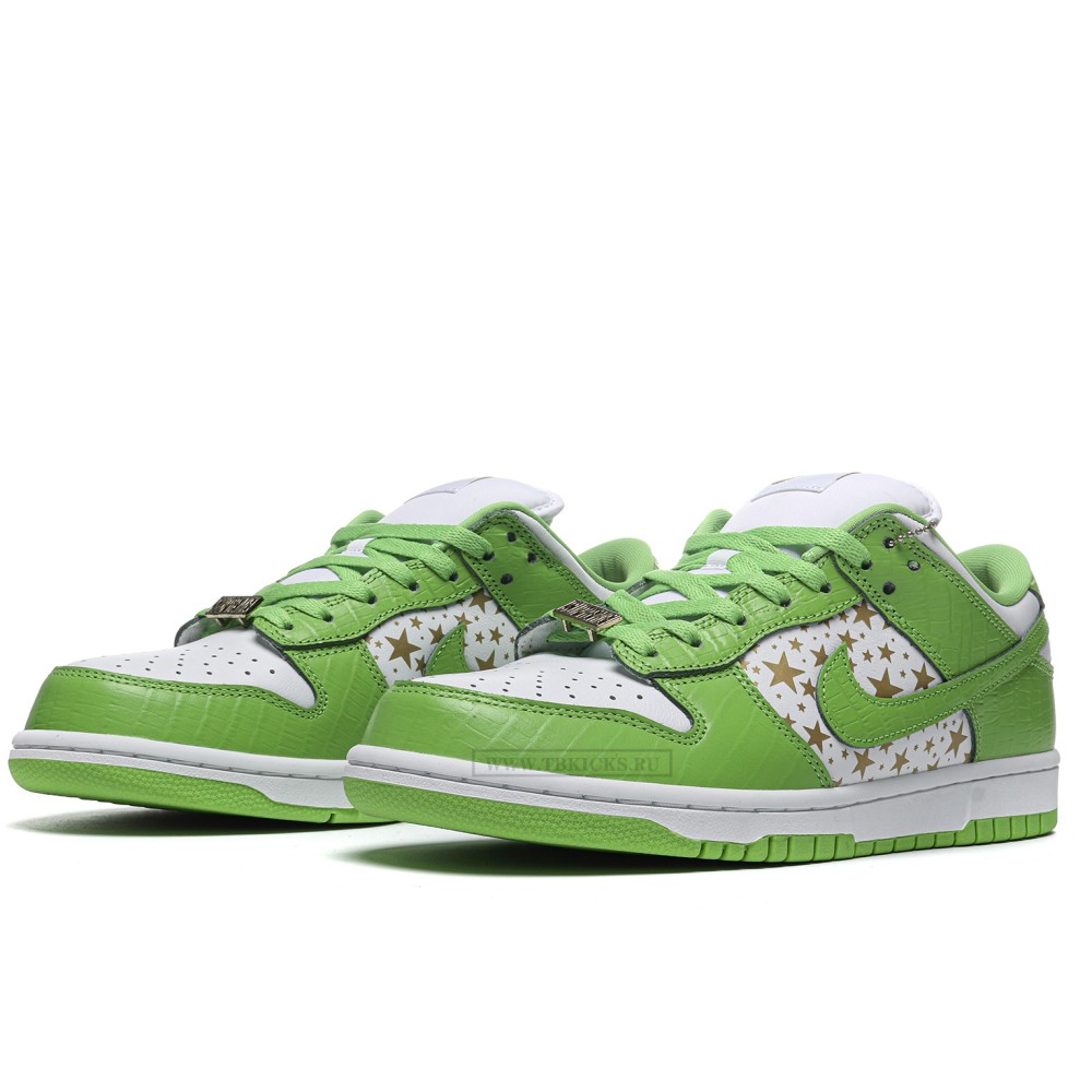 tbkicks nike sb dunk low S*p*e stars mean green (2021)