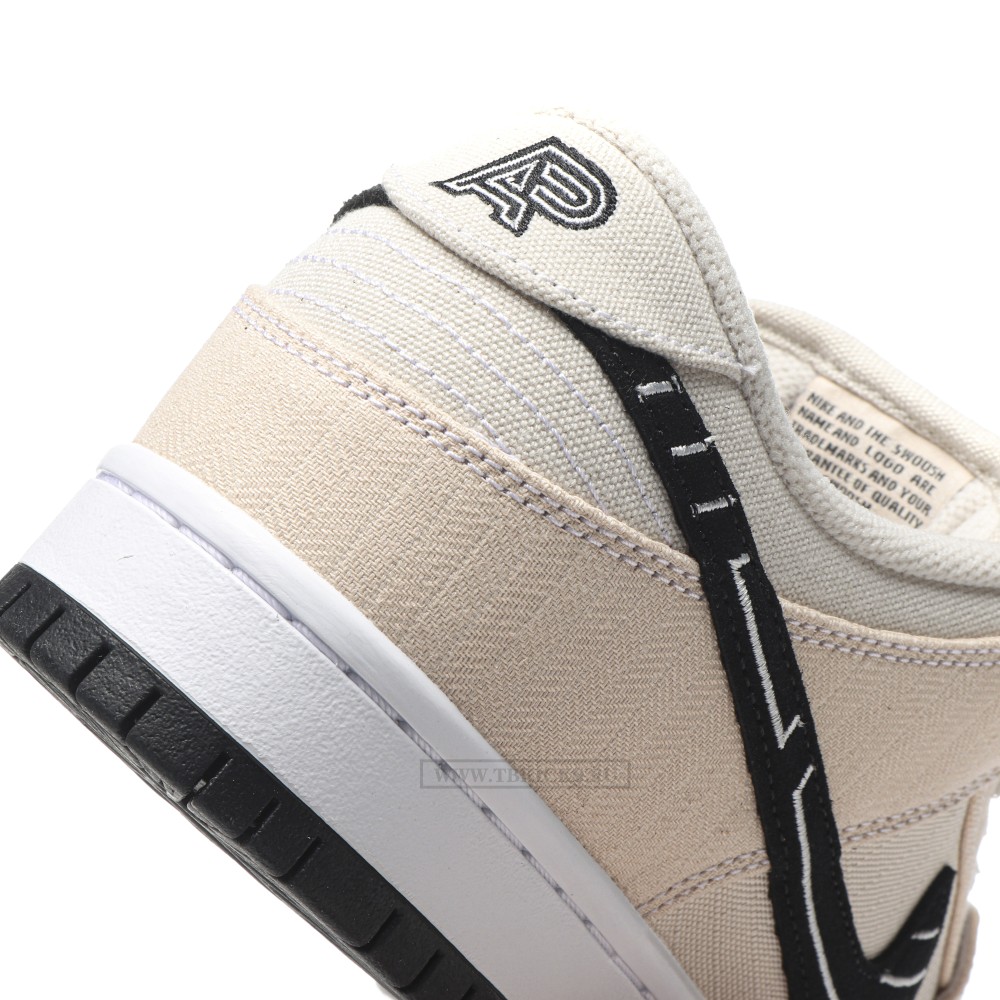 TBkicks Nike SB Dunk Low Albino & Preto