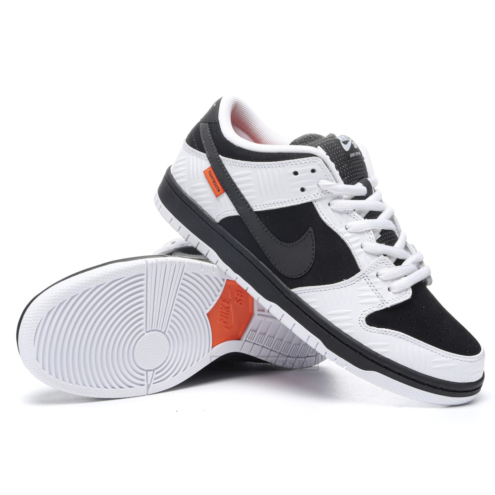 TBkicks Nike SB Dunk Low TIGHTBOOTH