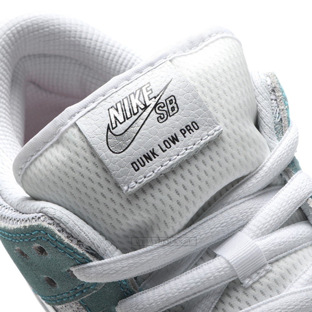 TBkicks Nike SB Dunk Low April Skateboards