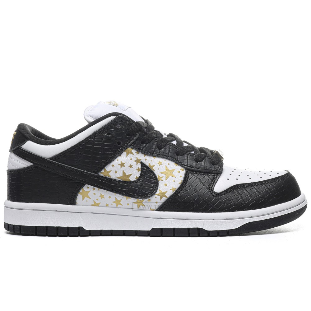 tbkicks nike sb dunk low S*p*e stars black (2021)