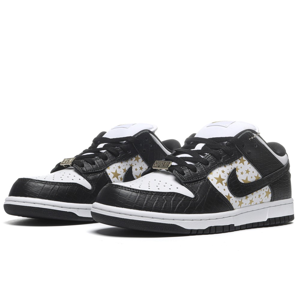 tbkicks nike sb dunk low S*p*e stars black (2021)