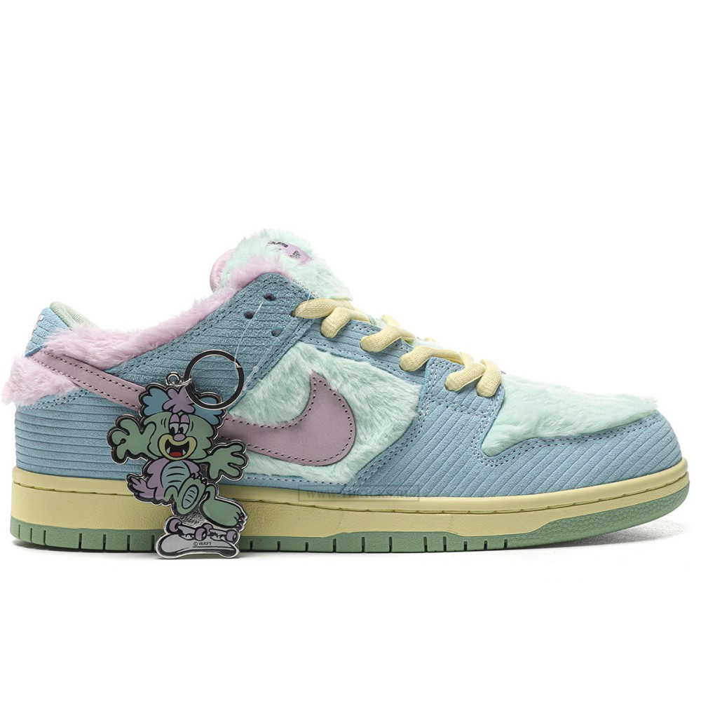TBkicks Nike SB Dunk Low Verdy Visty