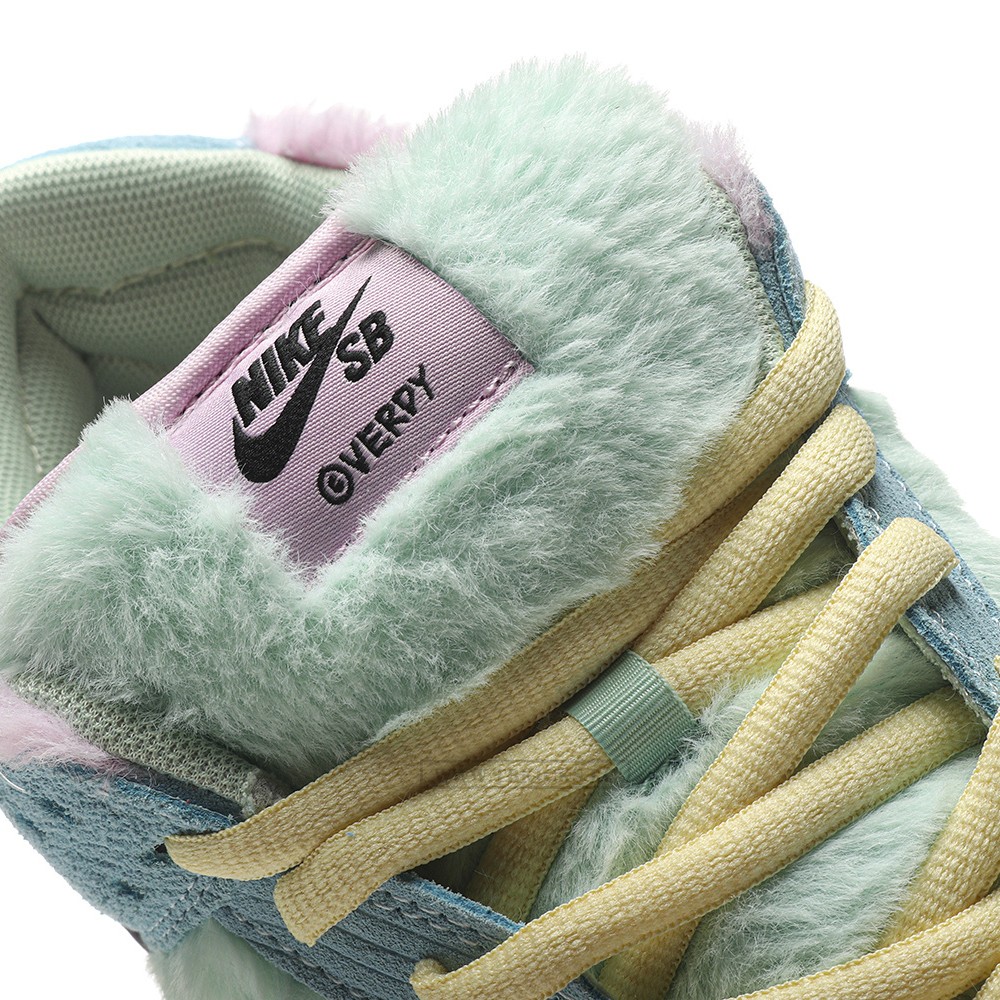 TBkicks Nike SB Dunk Low Verdy Visty