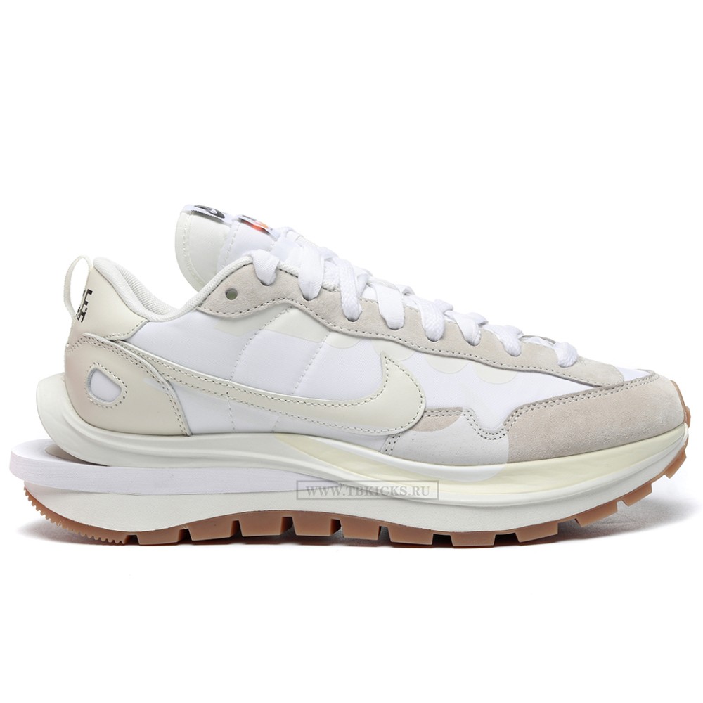 TBkicks Nike Vaporwaffle sacai Sail Gum