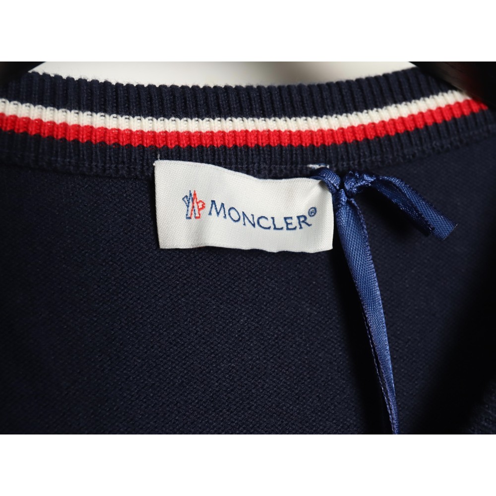 TBKicks M0ncler/mask classic logo on the chest knitted round-neck striped sweater