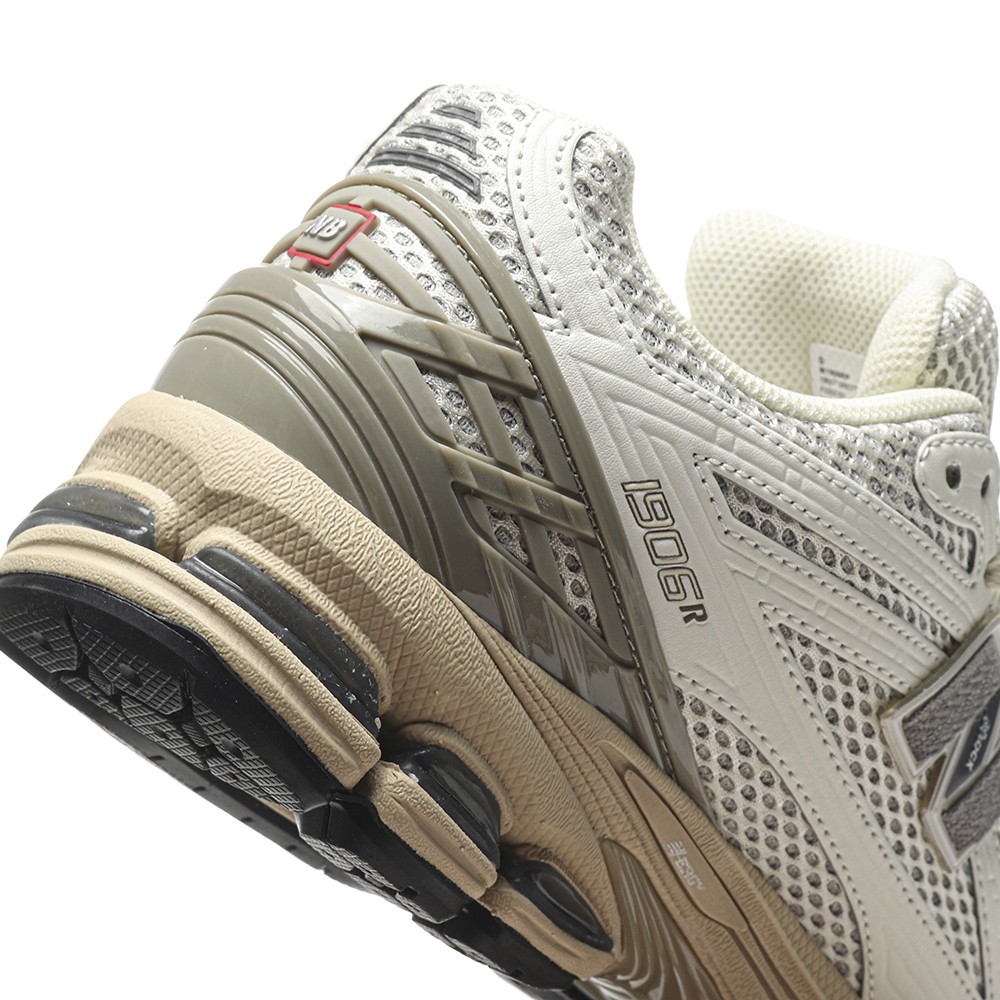 TBkicks New Balance 1906R Sea Salt Marblehead