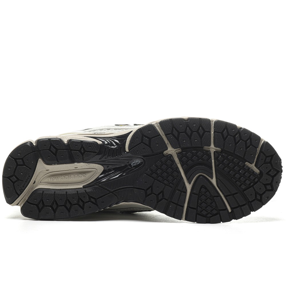 TBkicks New Balance 1906R GANNI Egret