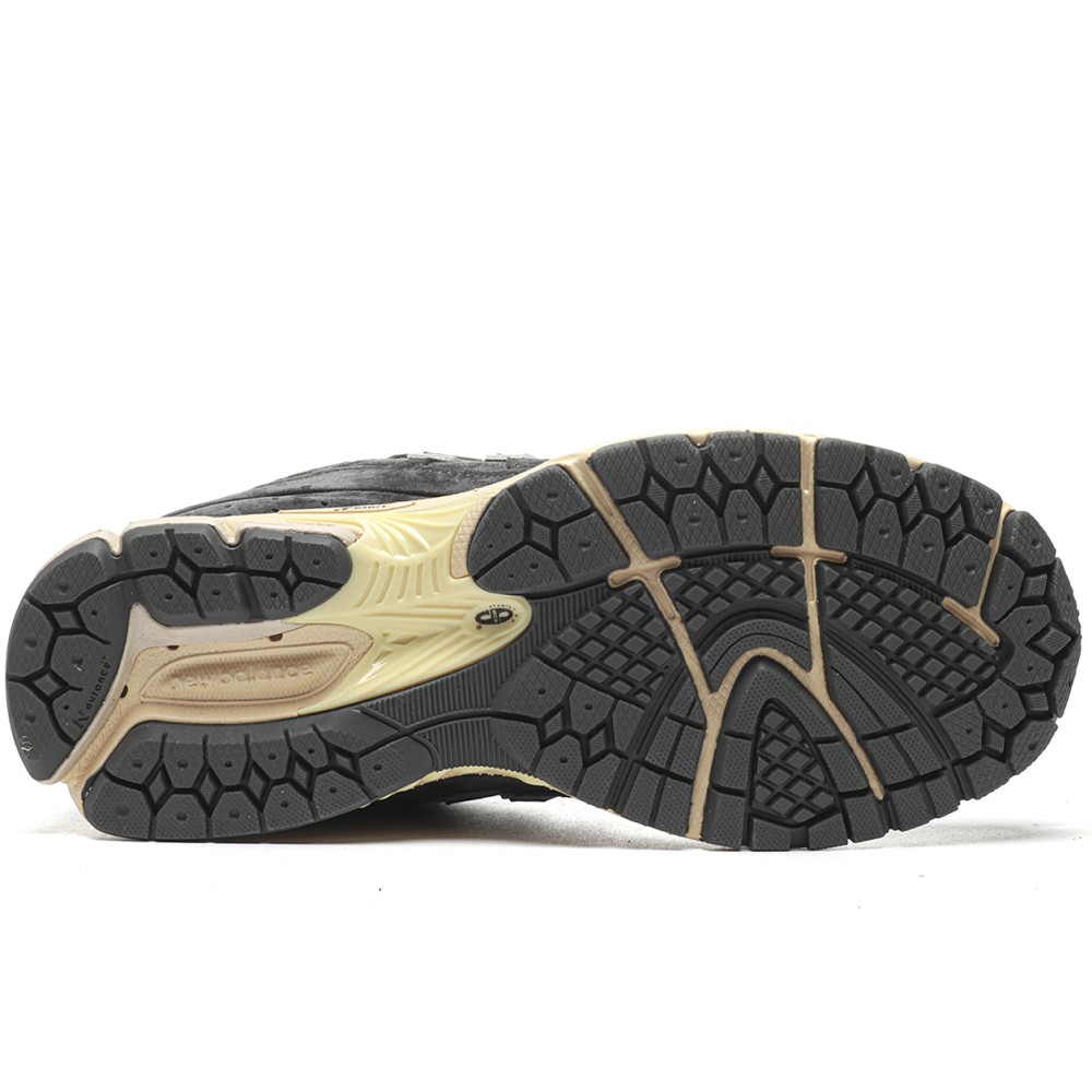 TBkicks New Balance 2002R Black Dark Grey