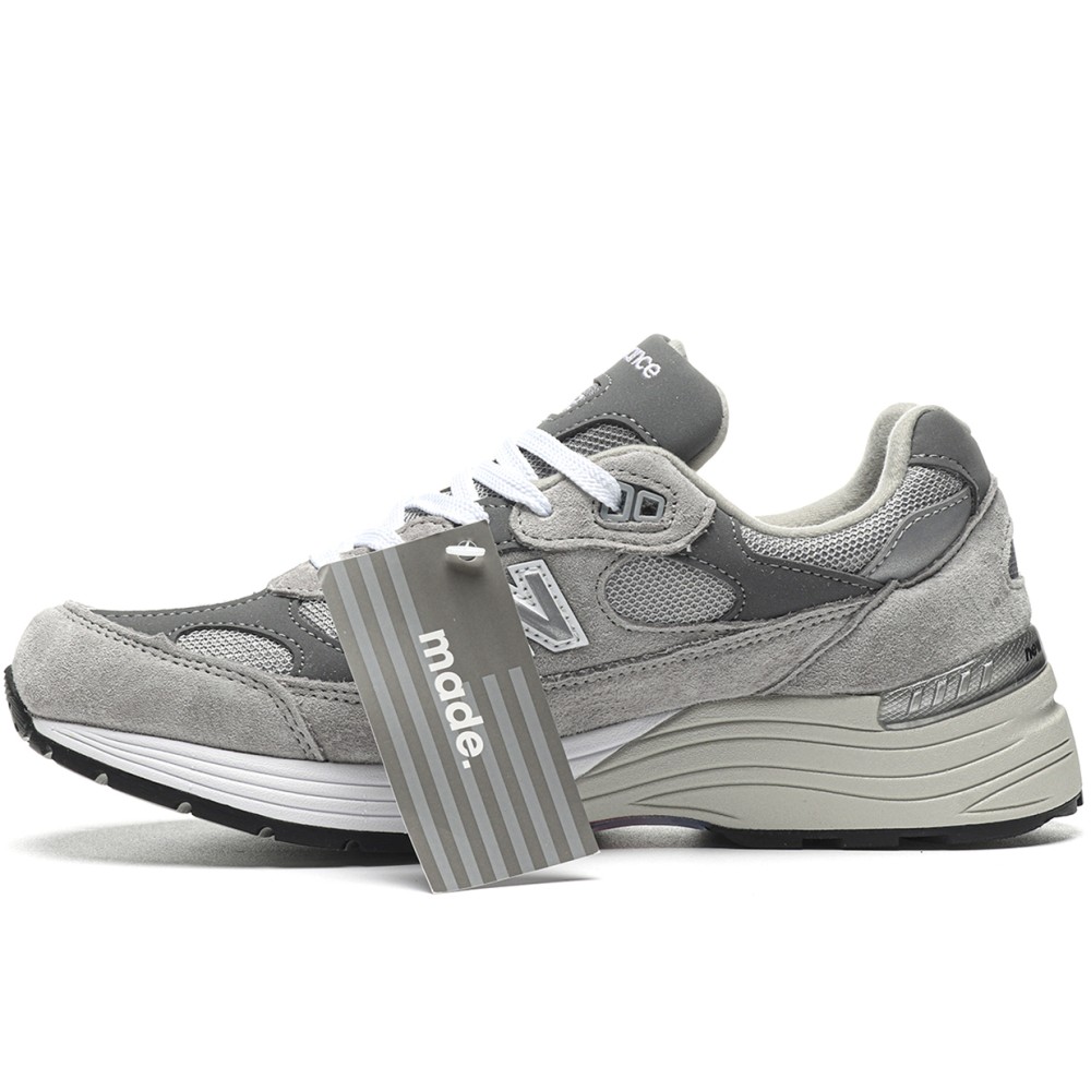 TBkicks New Balance 992 Grey