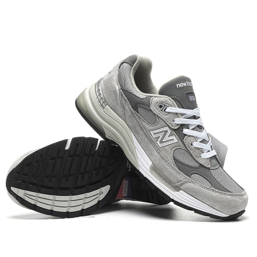 TBkicks New Balance 992 Grey