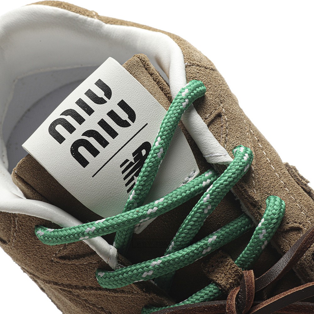TBkicks New Balance 530 SL Miu Miu Ecru